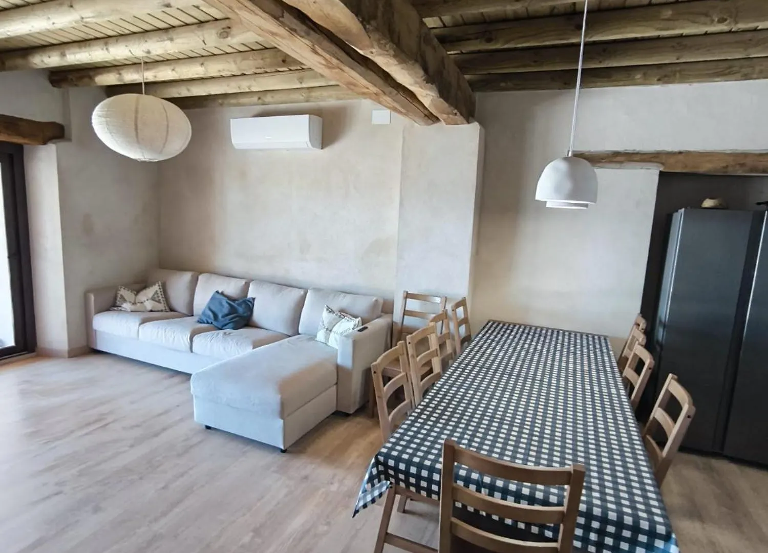 Fuerte Trece Apartment Encinasola